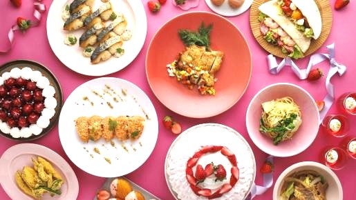 <Web割対象商品>【キングツアーバス旅】フレッシュいちご!人気のホテル日航成田贅沢ビュッフェ&房総のむらでお花見タイムスリップ!〔秋川・京王八王子発〕1